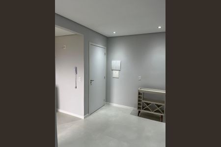 Banheiro social de apartamento à venda com 2 quartos, 50m² em Parque Santa Fé, Porto Alegre