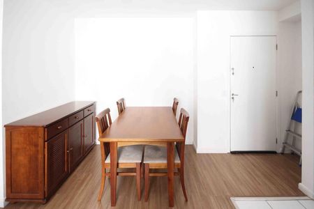 Apartamento à venda com 45m², 2 quartos e 1 vagaSala de Jantar