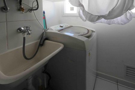 Apartamento à venda com 45m², 2 quartos e 1 vagaÁrea de Serviço