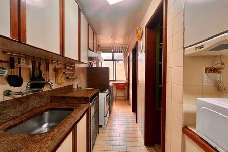Apartamento à venda com 90m², 1 quarto e 2 vagas Apartamento à venda com 90m², 1 quarto e 2 vagasCozinha