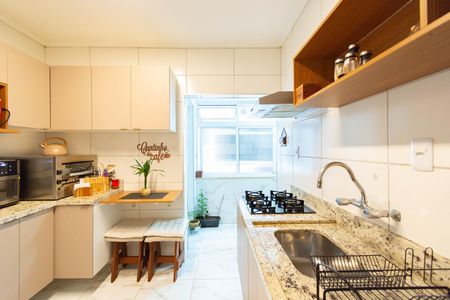 Apartamento para alugar com 72m², 2 quartos e 1 vaga