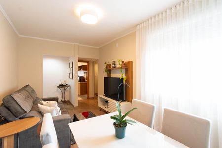 Apartamento para alugar com 72m², 2 quartos e 1 vaga