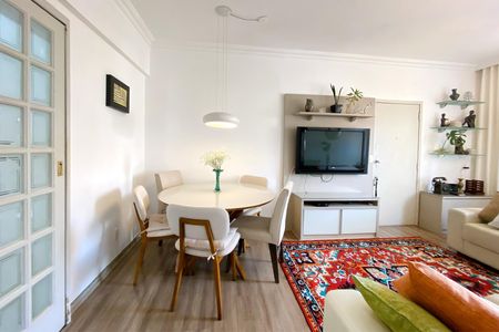 Apartamento à venda com 93m², 3 quartos e 1 vagaSala