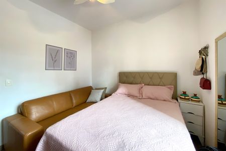 Apartamento à venda com 93m², 3 quartos e 1 vagaQuarto 2