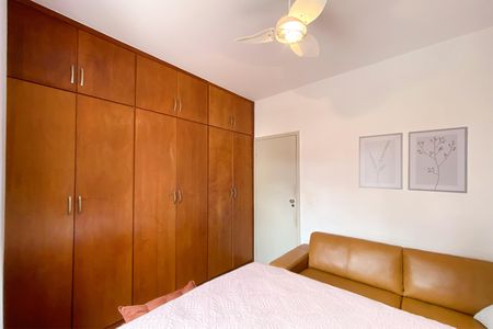 Apartamento à venda com 93m², 3 quartos e 1 vagaQuarto 2