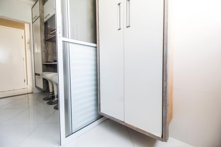 Apartamento para alugar com 56m², 2 quartos e 1 vagaÁrea de Serviço