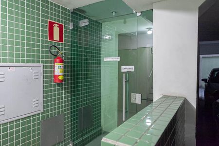 Apartamento para alugar com 173m², 4 quartos e 2 vagasEntrada