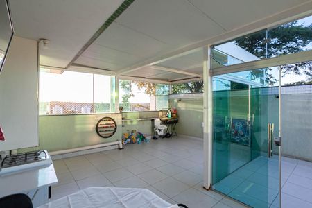 Apartamento para alugar com 173m², 4 quartos e 2 vagasCobertura