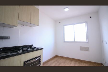 Sala/Cozinha de apartamento para alugar com 1 quarto, 36m² em Cidade Satelite Santa Barbara, São Paulo