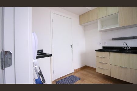 Sala/Cozinha de apartamento para alugar com 1 quarto, 36m² em Cidade Satelite Santa Barbara, São Paulo