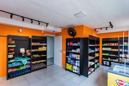 Apartamento para alugar com 33m², 2 quartos e sem vagaConveniência