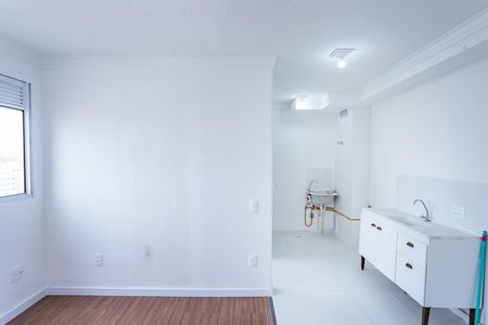 Apartamento para alugar com 33m², 2 quartos e sem vagaSala, cozinha e área de serviço