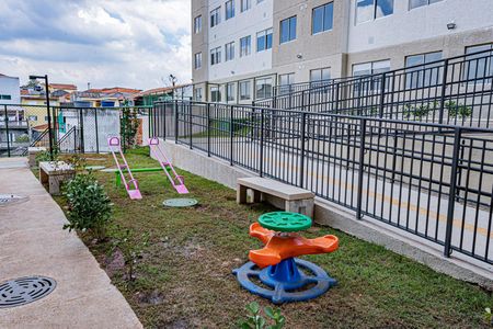 Apartamento para alugar com 33m², 2 quartos e sem vagaÁrea comum - Playground