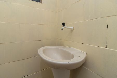 Casa para alugar com 50m², 2 quartos e sem vagaBanheiro