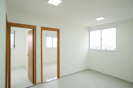 Sala de apartamento para alugar com 2 quartos, 36m² em Vila Palmares, São Caetano do Sul