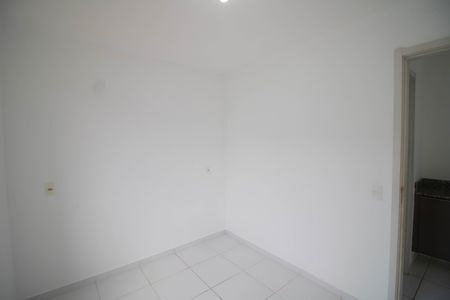 QUARTO 1 de apartamento para alugar com 2 quartos, 41m² em Parque Nações Unidas, São Paulo