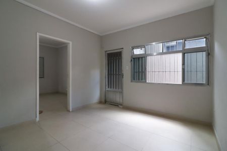 Sala de casa para alugar com 2 quartos, 100m² em Jardim Eliane, São Paulo