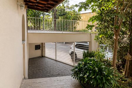 Casa à venda com 300m², 3 quartos e 2 vagas