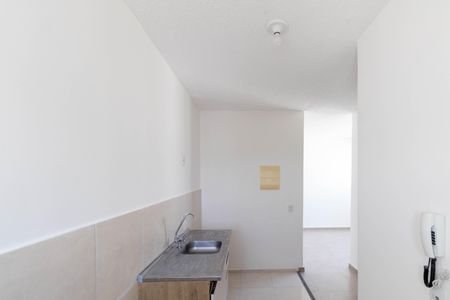 Apartamento para alugar com 42m², 2 quartos e sem vagaCozinha e Área de Serviço