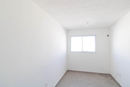 Sala de apartamento para alugar com 2 quartos, 42m² em Guaratiba, Rio de Janeiro