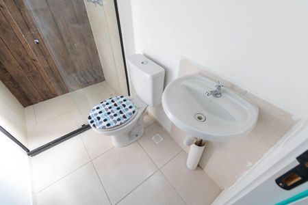 Apartamento para alugar com 42m², 2 quartos e sem vagaBanheiro