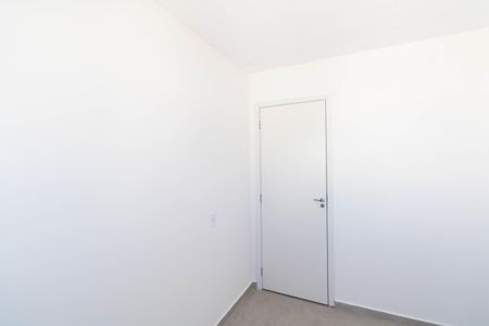 Quarto 1 de apartamento para alugar com 2 quartos, 42m² em Guaratiba, Rio de Janeiro
