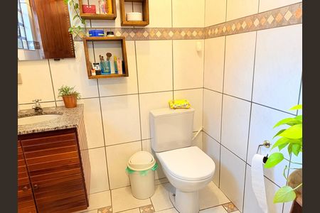 Casa para alugar com 220m², 3 quartos e 3 vagasBanheiro 1