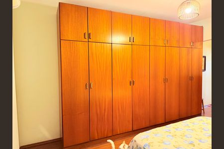 Casa para alugar com 220m², 3 quartos e 3 vagasQuarto 3
