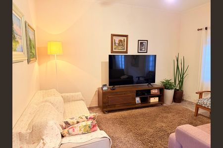 Sala de casa para alugar com 3 quartos, 220m² em Vila Sao Francisco (zona Sul), São Paulo