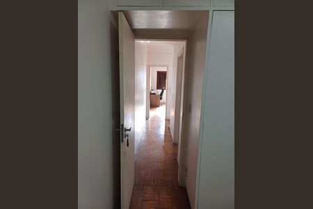 Casa à venda com 112m², 2 quartos e 2 vagas
