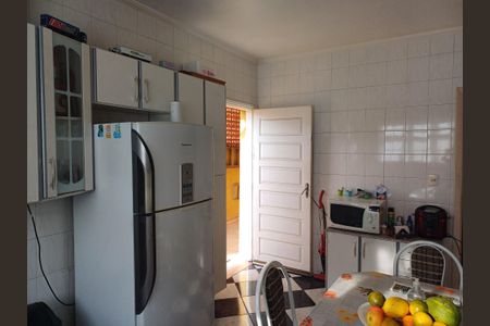 Casa à venda com 2 quartos, 112m² em Jardim Aeroporto, São Paulo