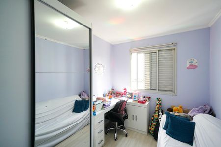 Apartamento à venda com 74m², 3 quartos e 2 vagasQuarto 01