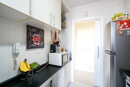Apartamento à venda com 74m², 3 quartos e 2 vagasCozinha