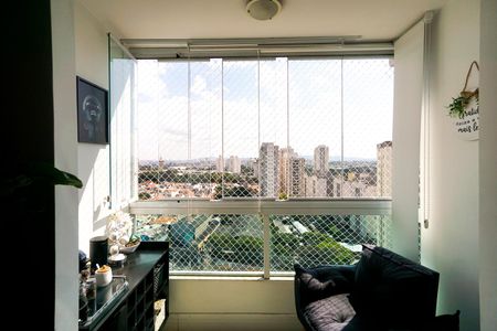 Apartamento à venda com 74m², 3 quartos e 2 vagasVaranda