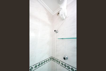 Apartamento à venda com 74m², 3 quartos e 2 vagasChuveiro