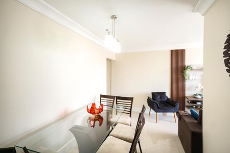 Apartamento à venda com 74m², 3 quartos e 2 vagasSala de jantar
