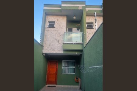 Casa à venda com 127m², 3 quartos e 2 vagas Casa à venda com 127m², 3 quartos e 2 vagasVaranda