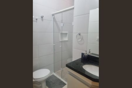 Casa à venda com 127m², 3 quartos e 2 vagas Casa à venda com 127m², 3 quartos e 2 vagasBanheiro