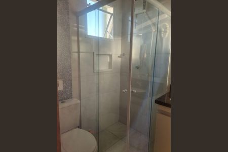 Casa à venda com 127m², 3 quartos e 2 vagas Casa à venda com 127m², 3 quartos e 2 vagasBanheiro