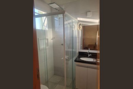 Casa à venda com 127m², 3 quartos e 2 vagas Casa à venda com 127m², 3 quartos e 2 vagasBanheiro