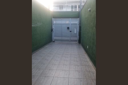 Casa à venda com 127m², 3 quartos e 2 vagas Casa à venda com 127m², 3 quartos e 2 vagasGaragem