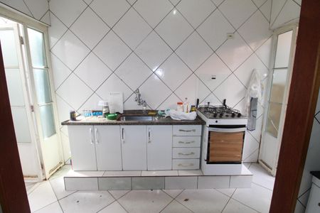 Casa para alugar com 170m², 3 quartos e 2 vagasCozinha