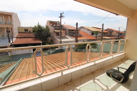 Casa para alugar com 170m², 3 quartos e 2 vagasSuíte 