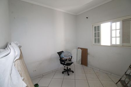 Casa para alugar com 170m², 3 quartos e 2 vagasQuarto 2