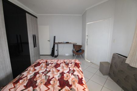 Casa para alugar com 170m², 3 quartos e 2 vagasSuíte 