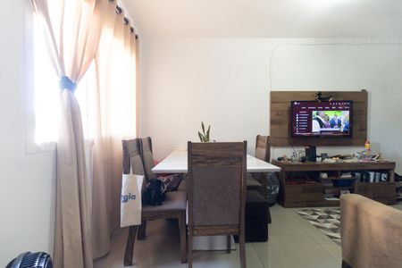 Sala de apartamento à venda com 2 quartos, 48m² em Parque Bristol, São Paulo