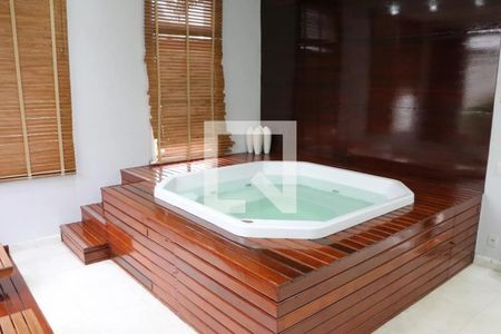 Apartamento à venda com 95m², 3 quartos e 2 vagasÁrea comum - Spa