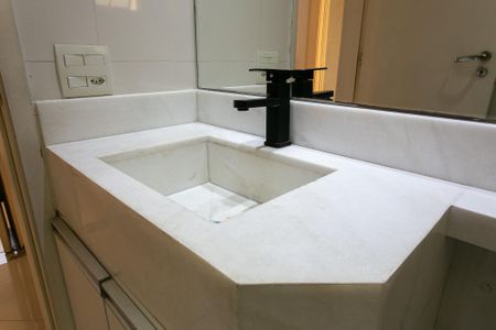 Apartamento à venda com 95m², 3 quartos e 2 vagasBanheiro Social