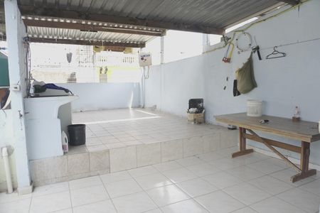 Casa à venda com 5 quartos, 180m² em Parque Guarani, São Paulo