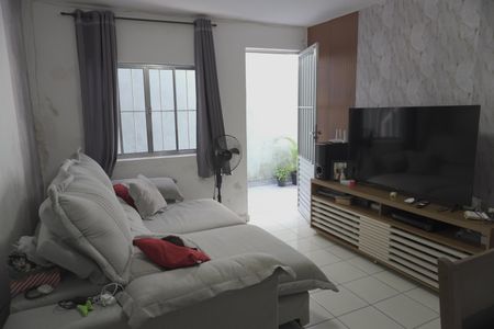 Casa à venda com 5 quartos, 180m² em Parque Guarani, São Paulo